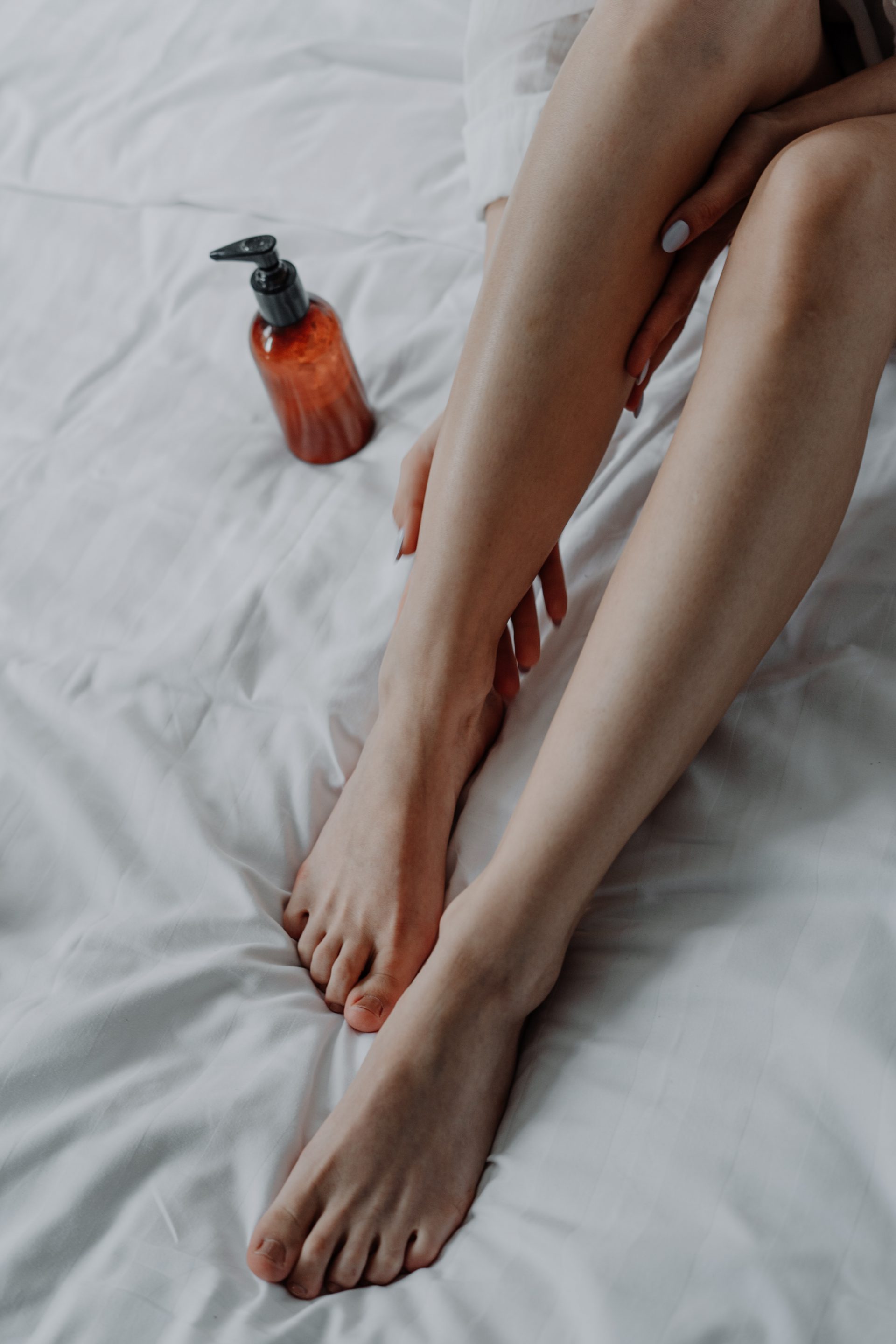 Cuidado cotidiano de la piel de las piernas